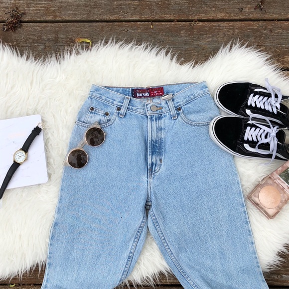 Old Navy Denim - *vintage* old navy mom jeans